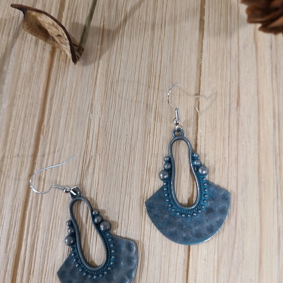 🥳🥳NEW🥳🥳GORGEOUS!! Vintage Boho Dangle Earrings 🥳🥳 - Picture 6 of 14